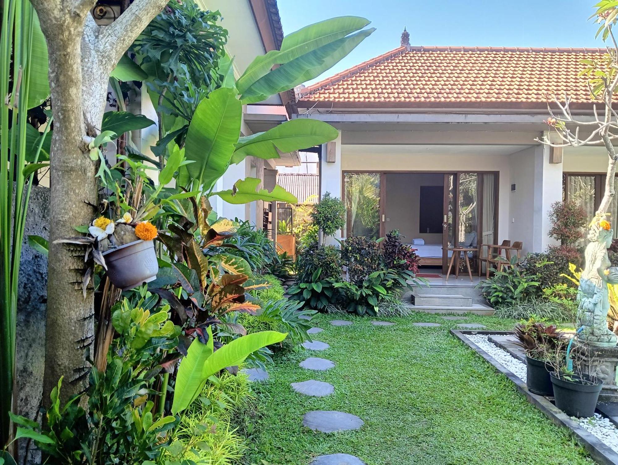 Kama Ayu Bungalow Ubud  Bagian luar foto