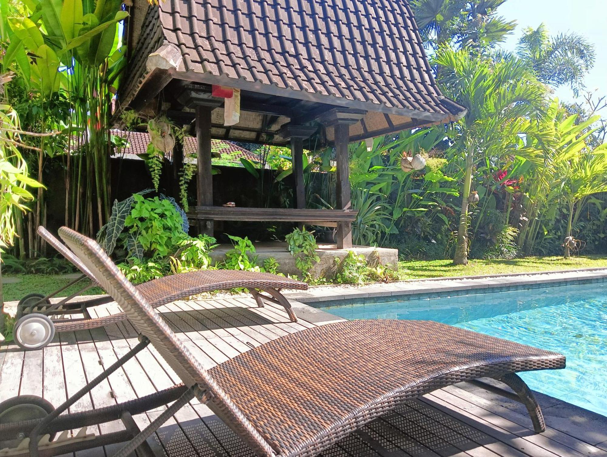 Kama Ayu Bungalow Ubud  Bagian luar foto